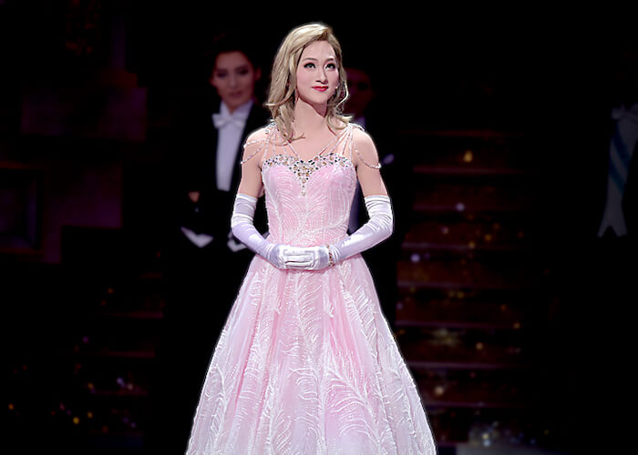 宝塚トップ娘役 それぞれの魅力を徹底解剖！花組・月組・雪組編